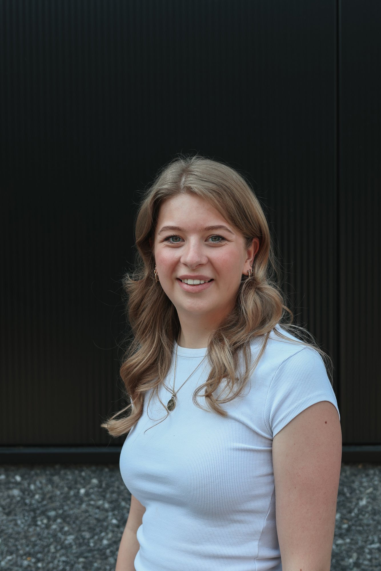 c8410912-aa05-4a22-ad3d-054d800d359c